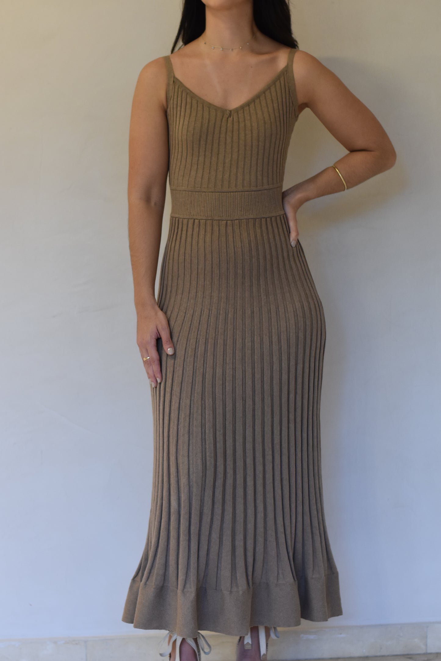 VERO DRESS